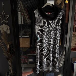 Black and White Patterned Midi Dress